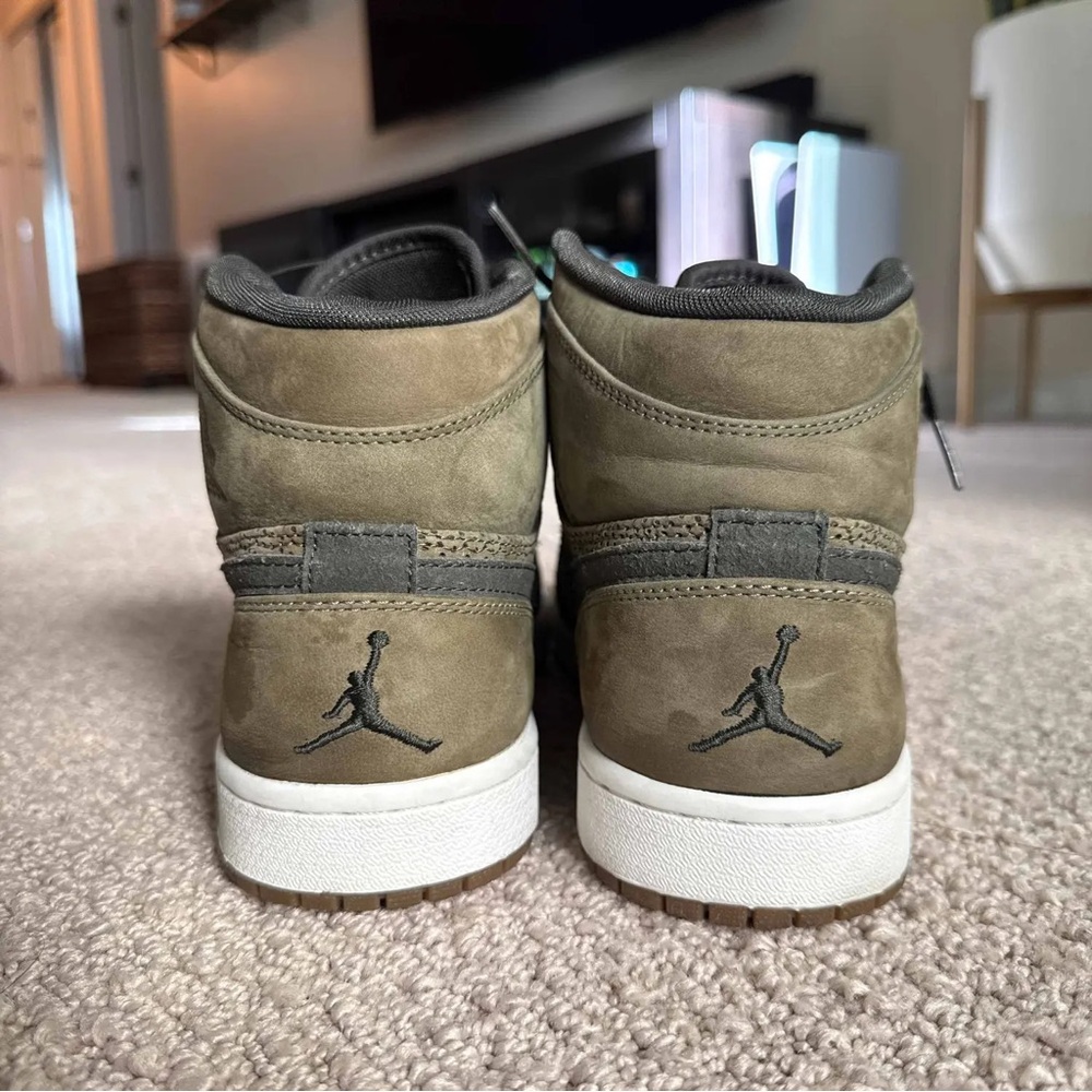 Nike Air Jordan 1 Retro Hi Premier 'Urban Haze' - Picture 4 of 8